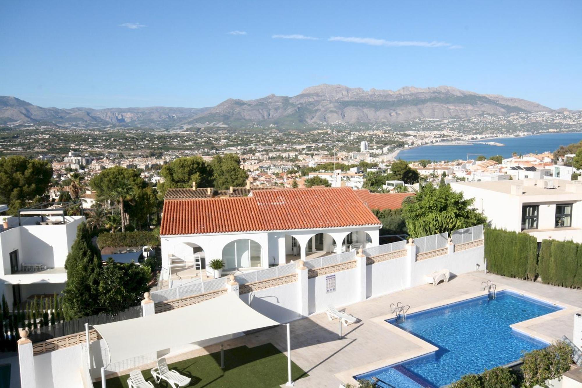 Magnificent View And Pool Villa El Albir Exterior photo